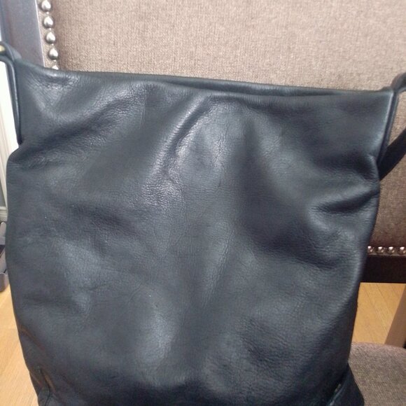 Derek Alexander Soft Black Leather Unisex Organizer Crossbody Bag - Picture 3 of 11